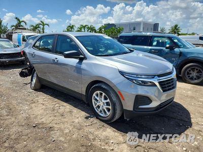 Czwarte zdjęcie samochodu z boku: 2023 CHEVROLET EQUINOX LS VIN:3GNAXHEG7PL176388 - miniatura
