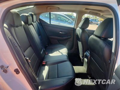 Zdjęcie 10 z 13 samochodu: 2024 NISSAN SENTRA SR VIN:3N1AB8DV7RY208028 - miniatura