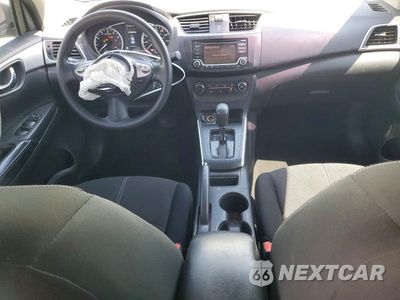 Zdjęcie 8 z 12 samochodu: 2018 NISSAN SENTRA S VIN:3N1AB7AP0JY272982 - miniatura