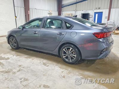 Drugie zdjęcie samochodu z przodu: 2022 KIA FORTE LXS VIN:3KPF24AD3NE495659 - miniatura