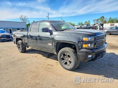Czwarte zdjęcie samochodu z boku: 2015 CHEVROLET SILVERADO K1500 LT VIN:1GCVKREC6FZ405761 - miniatura