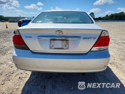 Zdjęcie 6 z 12 samochodu: 2005 TOYOTA CAMRY LE VIN:4T1BE32K75U585553 - miniatura