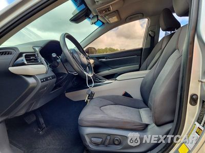 Zdjęcie 7 z 12 samochodu: 2020 TOYOTA CAMRY LE VIN:4T1C11AK5LU992547 - miniatura