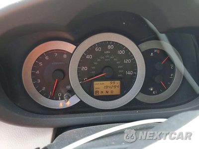 Zdjęcie 9 z 13 samochodu: 2007 TOYOTA RAV4 LIMITED VIN:JTMBK31V976013464 - miniatura
