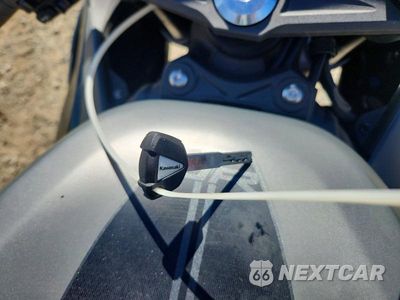 Zdjęcie 8 z 9 samochodu: 2026 KAWASAKI ZX636 K VIN:JKBZXJK16TA014391 - miniatura