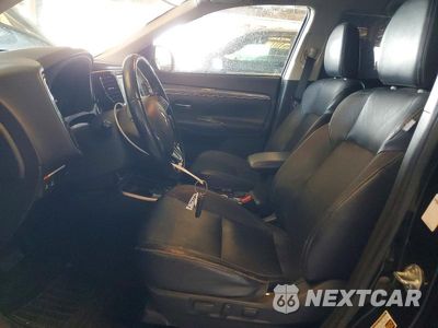 Zdjęcie 7 z 14 samochodu: 2020 MITSUBISHI OUTLANDER SE VIN:JA4AZ3A31LZ035726 - miniatura