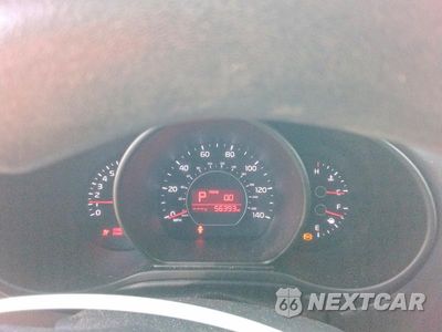 Zdjęcie 9 z 12 samochodu: 2017 KIA SOUL BASE VIN:KNDJN2A27H7450569 - miniatura