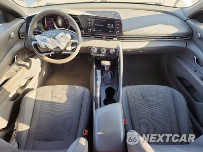 Zdjęcie 8 z 13 samochodu: 2021 HYUNDAI ELANTRA SE VIN:5NPLL4AG2MH052228 - miniatura