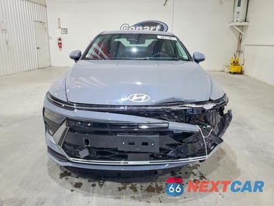 Piąte zdjęcie samochodu w środku: 2026 HYUNDAI SONATA HYBRID BLUE VIN:KMHL24JJ8TA167366 - miniatura