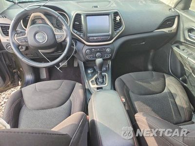 Zdjęcie 8 z 13 samochodu: 2016 JEEP CHEROKEE LATITUDE VIN:1C4PJMCB9GW235049 - miniatura