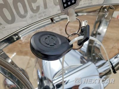 Zdjęcie 8 z 9 samochodu: 2007 HARLEY-DAVIDSON FLHR VIN:1HD1FB4187Y641943 - miniatura