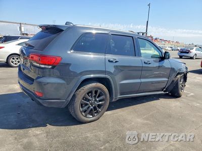 Trzecie zdjęcie samochodu z tyłu: 2017 JEEP GRAND CHEROKEE LAREDO VIN:1C4RJEAGXHC888358 - miniatura