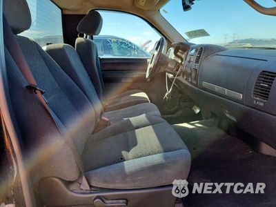 Zdjęcie 10 z 12 samochodu: 2007 CHEVROLET SILVERADO K1500 VIN:1GCEK14J77Z633478 - miniatura