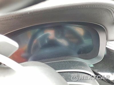 Zdjęcie 9 z 12 samochodu: 2019 BMW 540 XI VIN:WBAJE7C53KWD55332 - miniatura