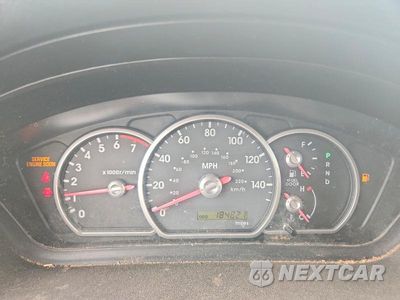 Zdjęcie 9 z 13 samochodu: 2004 MITSUBISHI ENDEAVOR XLS VIN:4A4MM31S34E068950 - miniatura