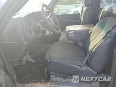 Zdjęcie 7 z 12 samochodu: 2000 CHEVROLET SILVERADO C1500 VIN:1GCEC14V3YZ110752 - miniatura