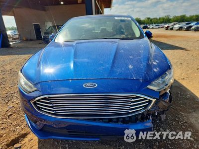 Piąte zdjęcie samochodu w środku: 2017 FORD FUSION S VIN:3FA6P0G74HR328029 - miniatura