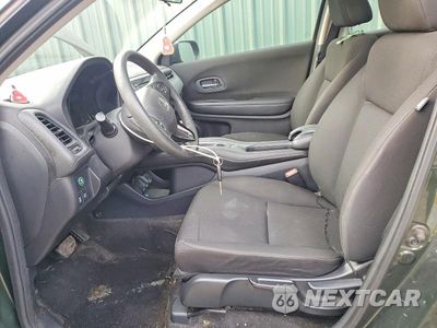 Zdjęcie 7 z 12 samochodu: 2017 HONDA HR-V LX VIN:3CZRU5H37HM728313 - miniatura