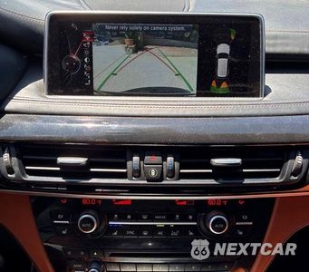Zdjęcie 9 z 12 samochodu: 2016 BMW X5 M VIN:5YMKT6C59G0R78234 - miniatura