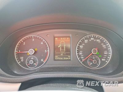 Zdjęcie 9 z 12 samochodu: 2012 VOLKSWAGEN PASSAT SE VIN:1VWBN7A39CC046258 - miniatura