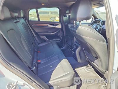 Zdjęcie 10 z 12 samochodu: 2025 BMW X4 M40I VIN:5UX43DT04S9X68850 - miniatura