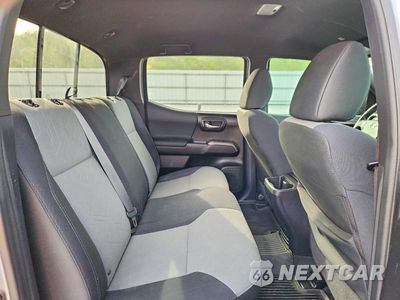Zdjęcie 10 z 12 samochodu: 2021 TOYOTA TACOMA TRD OFF-ROAD VIN:5TFCZ5AN5MX249952 - miniatura