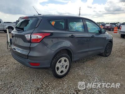 Trzecie zdjęcie samochodu z tyłu: 2017 FORD ESCAPE S VIN:1FMCU0F71HUD85414 - miniatura
