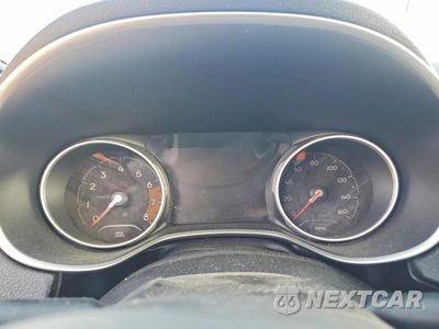 Zdjęcie 9 z 12 samochodu: 2019 JEEP COMPASS LATITUDE VIN:3C4NJDBB0KT670064 - miniatura