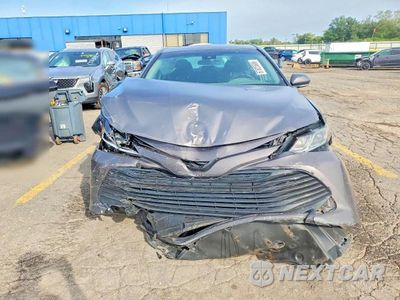 Piąte zdjęcie samochodu w środku: 2020 TOYOTA CAMRY LE VIN:4T1C11AK2LU906367 - miniatura