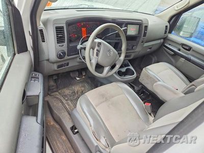 Zdjęcie 8 z 13 samochodu: 2020 NISSAN NV 1500 S VIN:1N6BF0KM8LN800668 - miniatura