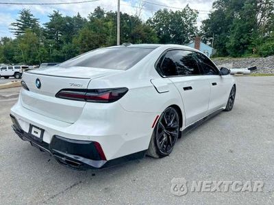 Trzecie zdjęcie samochodu z tyłu: 2024 BMW 760 XI VIN:WBA33EJ0XRCP25744 - miniatura
