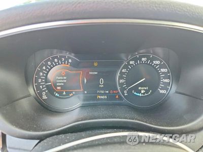 Zdjęcie 9 z 14 samochodu: 2019 LINCOLN MKC RESERVE VIN:5LMCJ3D94KUL51695 - miniatura
