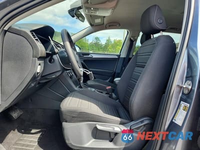 Zdjęcie 7 z 13 samochodu: 2023 VOLKSWAGEN TIGUAN S VIN:3VVFB7AX0PM070373 - miniatura