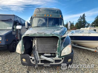 Piąte zdjęcie samochodu w środku: 2010 FREIGHTLINER CASCADIA SEMI TRUCK VIN:1FUJGLDR3ASAH9235 - miniatura
