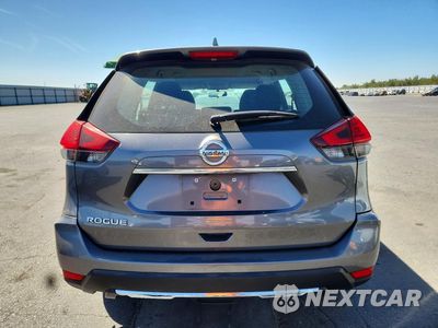 Zdjęcie 6 z 14 samochodu: 2017 NISSAN ROGUE S VIN:KNMAT2MT5HP514828 - miniatura