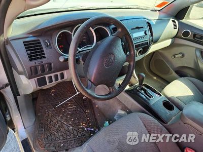 Zdjęcie 8 z 12 samochodu: 2008 TOYOTA TACOMA BASE VIN:5TETX22N88Z496691 - miniatura