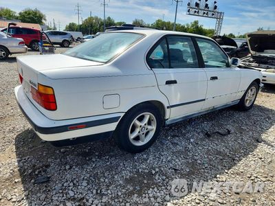 Trzecie zdjęcie samochodu z tyłu: 1989 BMW 525 I AUTOMATIC VIN:WBAHC2308KBE23532 - miniatura