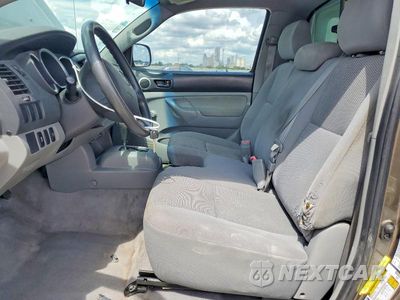 Zdjęcie 7 z 12 samochodu: 2010 TOYOTA TACOMA BASE VIN:5TENX4CN6AZ732215 - miniatura