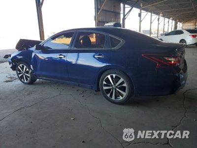 Drugie zdjęcie samochodu z przodu: 2017 NISSAN ALTIMA 2.5 SR VIN:1N4AL3AP0HC472627 - miniatura