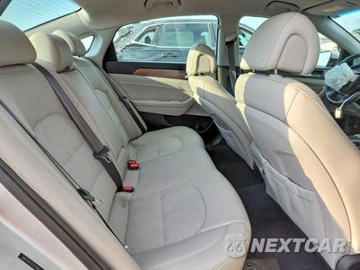 Zdjęcie 10 z 12 samochodu: 2015 HYUNDAI SONATA SPORT VIN:5NPE34AF2FH224065 - miniatura