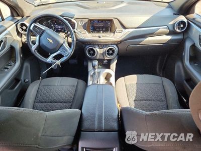 Zdjęcie 8 z 13 samochodu: 2020 CHEVROLET BLAZER 1LT VIN:3GNKBBRA8LS705496 - miniatura