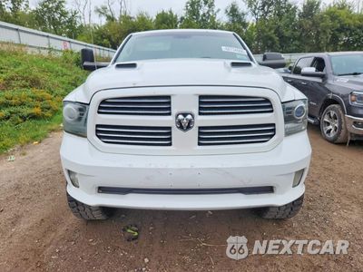 Piąte zdjęcie samochodu w środku: 2014 RAM 1500 SPORT VIN:1C6RR7MTXES257809 - miniatura