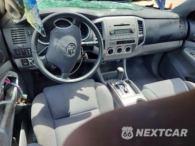 Zdjęcie 8 z 12 samochodu: 2006 TOYOTA TACOMA DOUBLE CAB PRERUNNER VIN:3TMJU62N76M022751 - miniatura