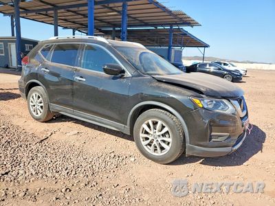 Czwarte zdjęcie samochodu z boku: 2019 NISSAN ROGUE SV VIN:KNMAT2MT9KP536497 - miniatura