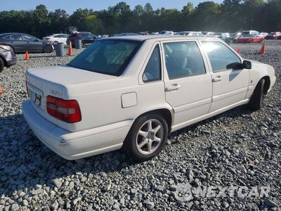 Trzecie zdjęcie samochodu z tyłu: 2000 VOLVO S70 BASE VIN:YV1LS61J2Y2625897 - miniatura