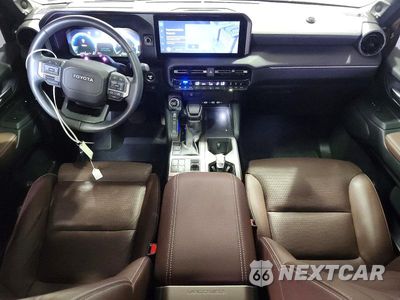 Zdjęcie 8 z 14 samochodu: 2024 TOYOTA LAND CRUISER BASE VIN:JTEABFAJ4RK011671 - miniatura