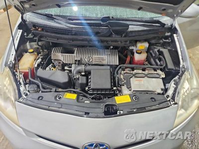 Zdjęcie 11 z 12 samochodu: 2012 TOYOTA PRIUS TWO VIN:JTDKN3DU6C5484594 - miniatura