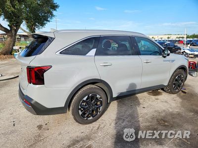 Trzecie zdjęcie samochodu z tyłu: 2026 KIA SORENTO S VIN:5XYRL4JCXTG415260 - miniatura