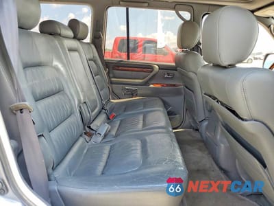 Zdjęcie 11 z 14 samochodu: 2002 LEXUS LX 470 VIN:JTJHT00W823522517 - miniatura