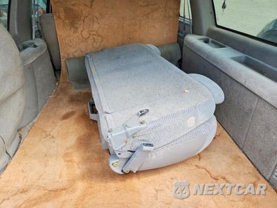 Zdjęcie 13 z 14 samochodu: 1999 GMC SUBURBAN C1500 VIN:3GKEC16RXXG549854 - miniatura